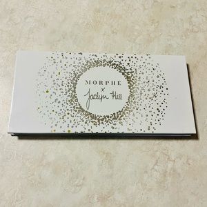 MORPHE JACLYN HILL ARMED & DANGEROUS EYESHADOW PALETTE